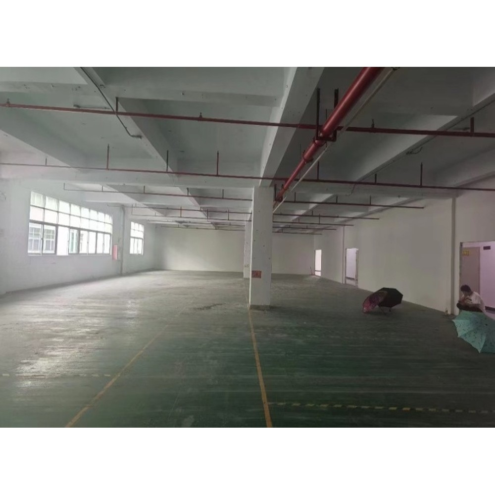 Dedicated warehouse space available for flexible storage